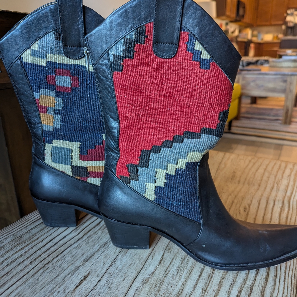 RARE Kilim Turkish leather boots size 7.5